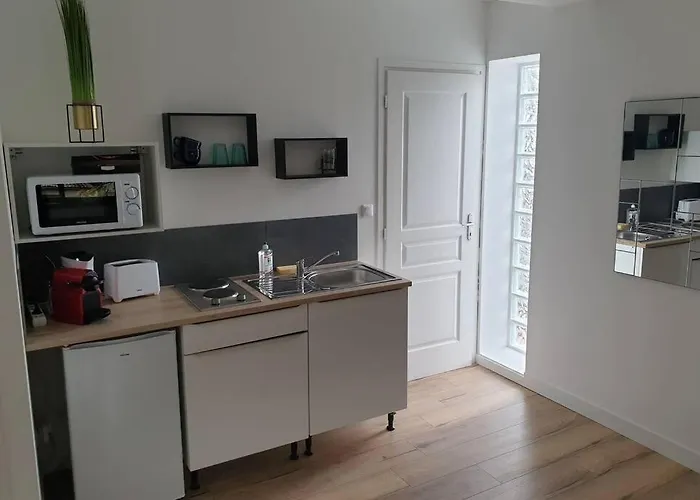 아파트 4 Henriville